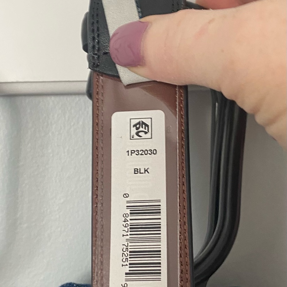 Perry Ellis black leather belt 36/90